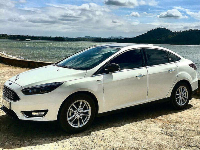 Ford-Focus-duoc-danh-gia-la-co-kha-nang-van-hanh-tot-so-voi-cac-doi-thu-cung-phan-khuc.jpg