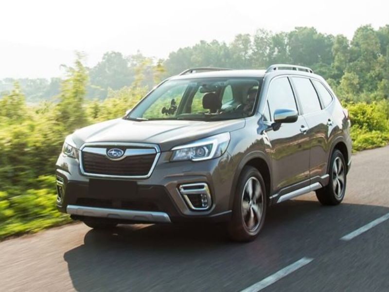 gia-xe-subaru-forester-co-gia-cao-trong-phan-khuc.jpg