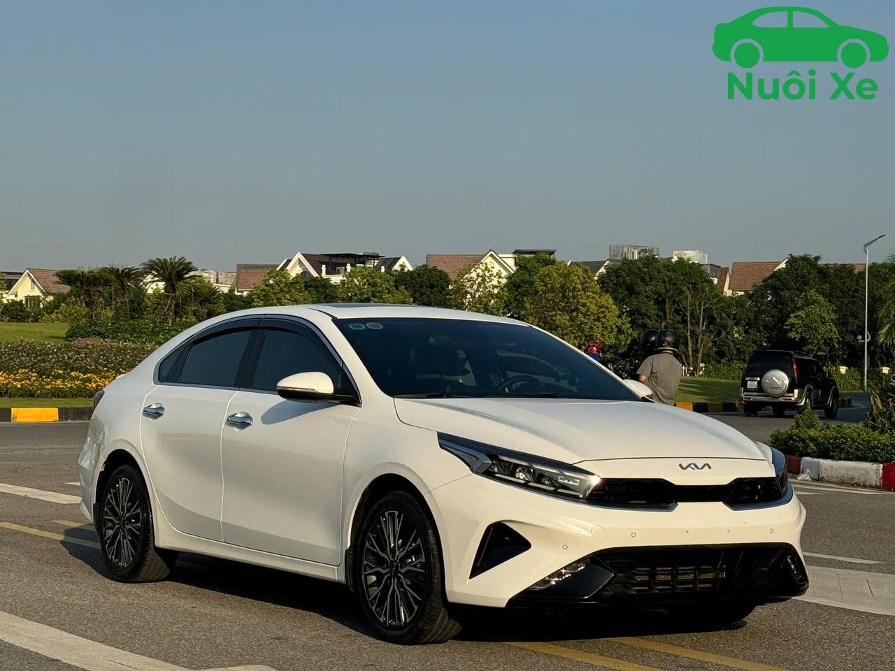 so sánh Kia K3 với các đối thủ