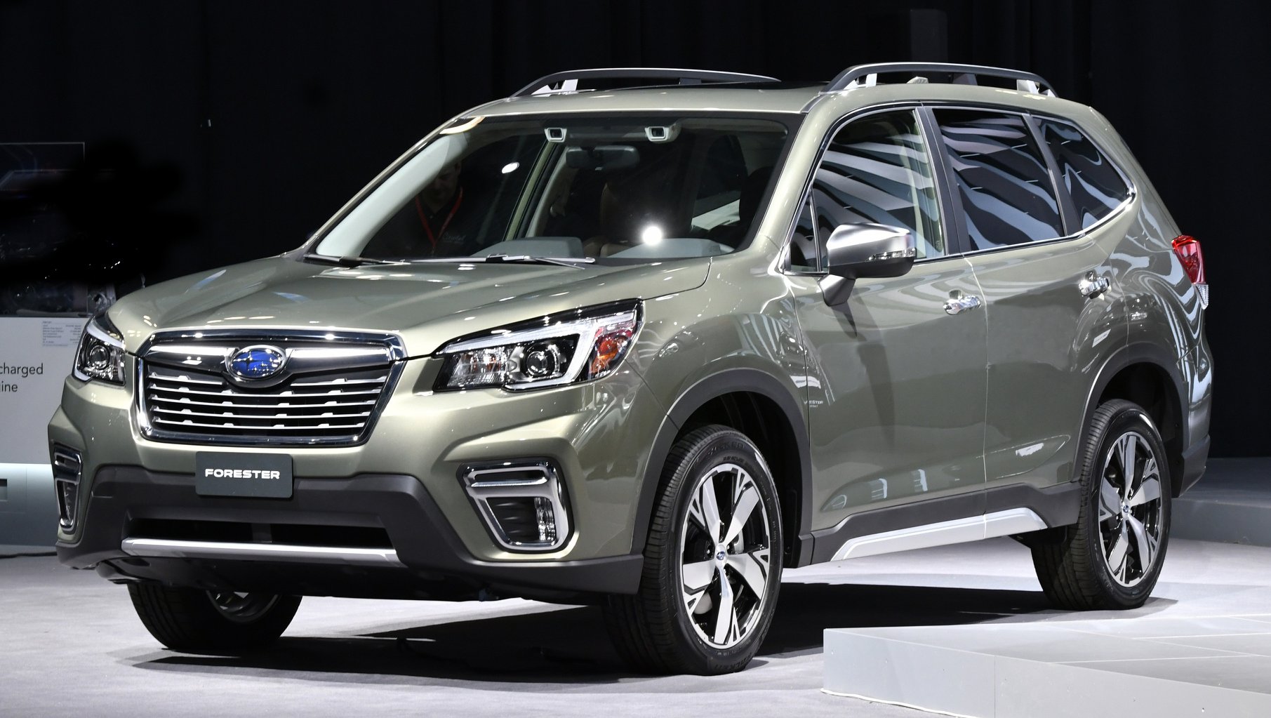 Đánh giá xe Subaru Forester: SUV gia đình an toàn, bền bỉ 2 Nội thất Subaru Forester 2020: Khoang cabin tiện nghi, thoải mái