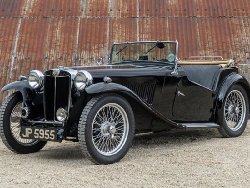 mau-xe-mg-tc-khien-dan-my-phat-sot