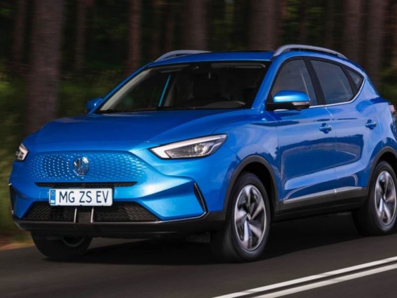 mg-ra-mat-mau-xe-dien-zs-ev